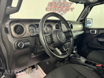 2018 Jeep Wrangler Unlimited Sport S - miniatura 10