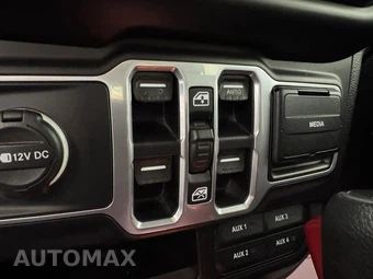 2018 Jeep Wrangler Unlimited Sport S - miniatura 23