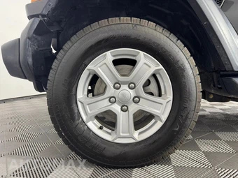 2018 Jeep Wrangler Unlimited Sport S - miniatura 42