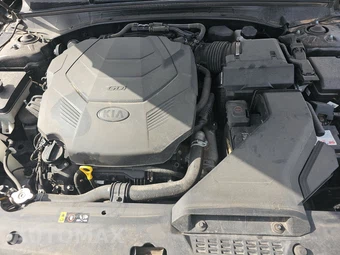 2018 Kia Cadenza Limited – miniatura 15