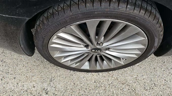 2018 Kia Cadenza Limited – miniatura 28