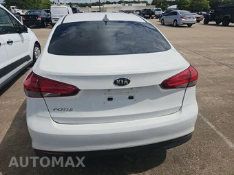 2018 Kia Forte LX Sedan - miniatura 5