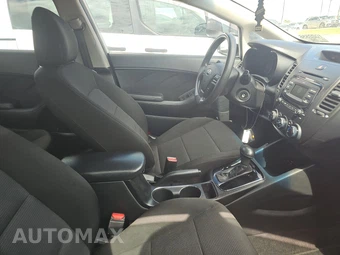 2018 Kia Forte LX Sedan - miniatura 8