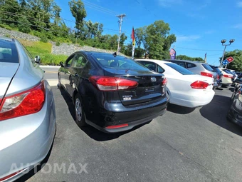 2018 Kia Forte LX Sedan - miniatura 2