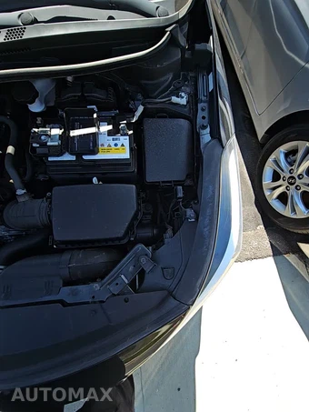 2018 Kia Forte LX Sedan - miniatura 25