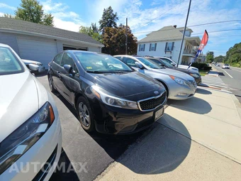 2018 Kia Forte LX Sedan - miniatura 4