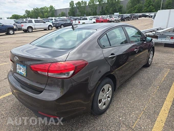 2018 Kia Forte LX Sedan – miniatura 4