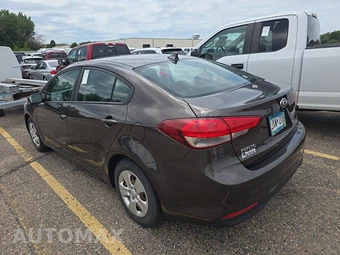 2018 Kia Forte LX Sedan – miniatura 6
