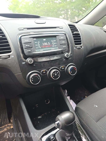 2018 Kia Forte LX Sedan – miniatura 20