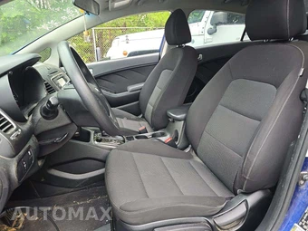 2018 Kia Forte LX Sedan – miniatura 6