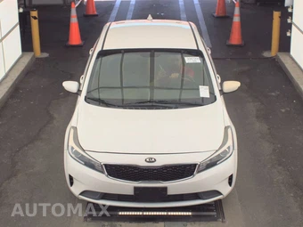 2018 Kia Forte LX Sedan - miniatura 2