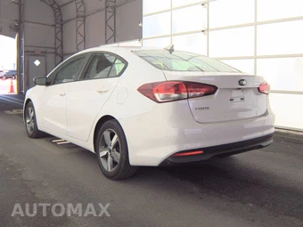 2018 Kia Forte LX Sedan - miniatura 6