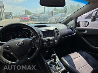 2018 Kia Forte LX Sedan – miniatura 10