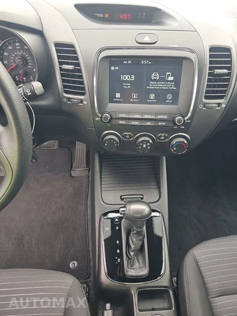 2018 Kia Forte LX Sedan - miniatura 11