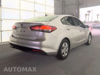 2018 Kia Forte LX Sedan - miniatura 4