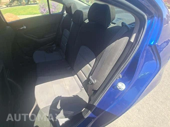 2018 Kia Forte S Sedan – miniatura 10