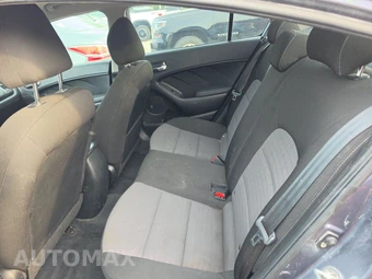 2018 Kia Forte S Sedan – miniatura 13