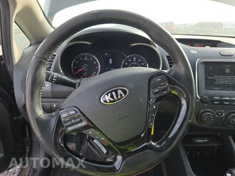 2018 Kia Forte S Sedan - miniatura 10