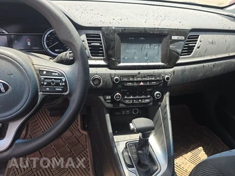 2018 Kia Niro LX – miniatura 11