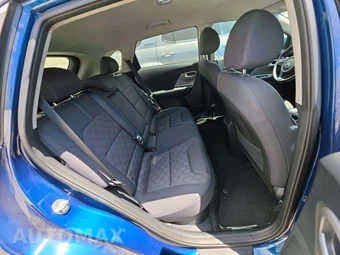 2018 Kia Niro LX – miniatura 16