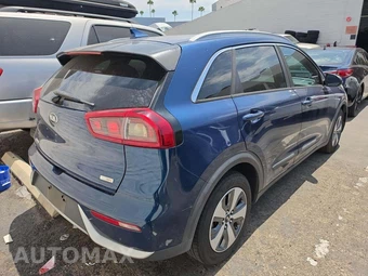 2018 Kia Niro LX – miniatura 3