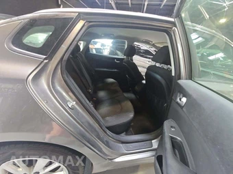 2018 Kia Optima LX – miniatura 16