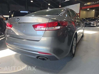 2018 Kia Optima LX – miniatura 3