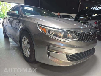 2018 Kia Optima LX – miniatura 4