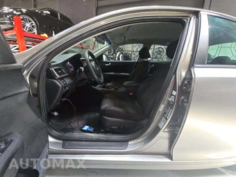 2018 Kia Optima LX – miniatura 6