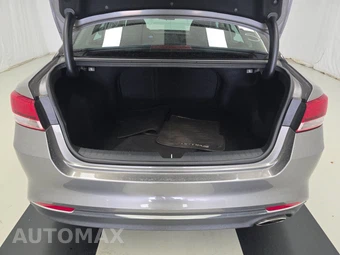 2018 Kia Optima LX – miniatura 16