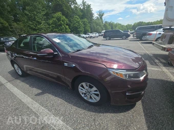 2018 Kia Optima LX - miniatura 3
