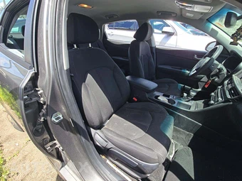 2018 Kia Optima LX - miniatura 18