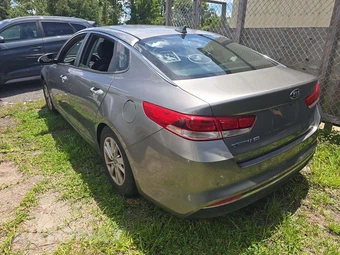 2018 Kia Optima LX - miniatura 2