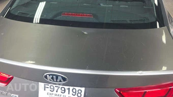 2018 Kia Optima LX - miniatura 38