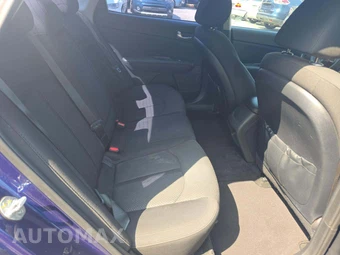 2018 Kia Optima LX – miniatura 16