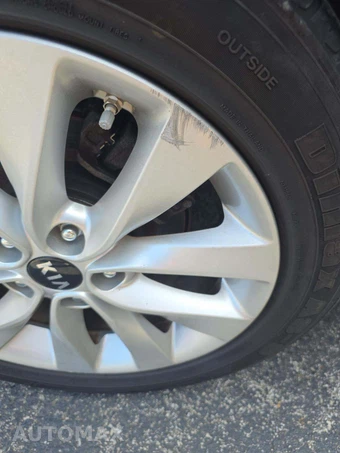 2018 Kia Optima LX – miniatura 32