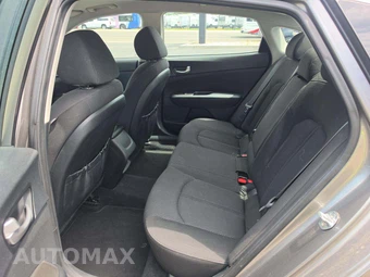 2018 Kia Optima LX – miniatura 13