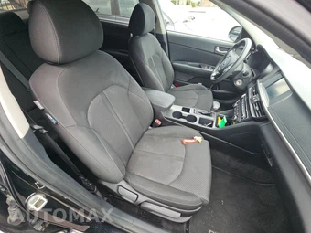 2018 Kia Optima LX - miniatura 8