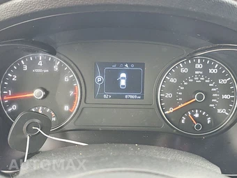 2018 Kia Optima LX - miniatura 12