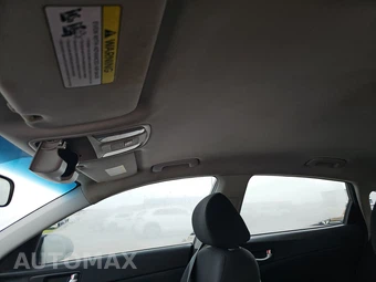 2018 Kia Optima LX - miniatura 18