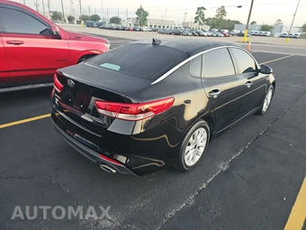 2018 Kia Optima LX – miniatura 4