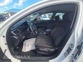 2018 Kia Optima LX – miniatura 7