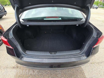 2018 Kia Optima S – miniatura 8