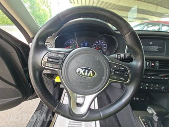 2018 Kia Optima S - miniatura 16