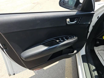 2018 Kia Optima SX – miniatura 9