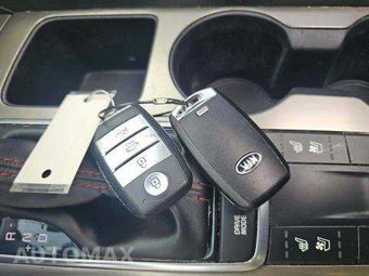 2018 Kia Optima SX - miniatura 8