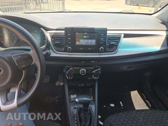 2018 Kia Rio 5-Door LX Hatchback - miniatura 7