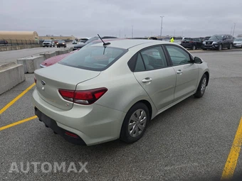 2018 Kia Rio S Sedan – miniatura 4