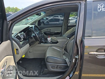2018 Kia Sedona EX 120.5" WB - miniatura 7