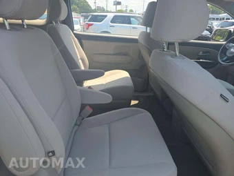 2018 Kia Sedona L 120.5" WB - miniatura 17